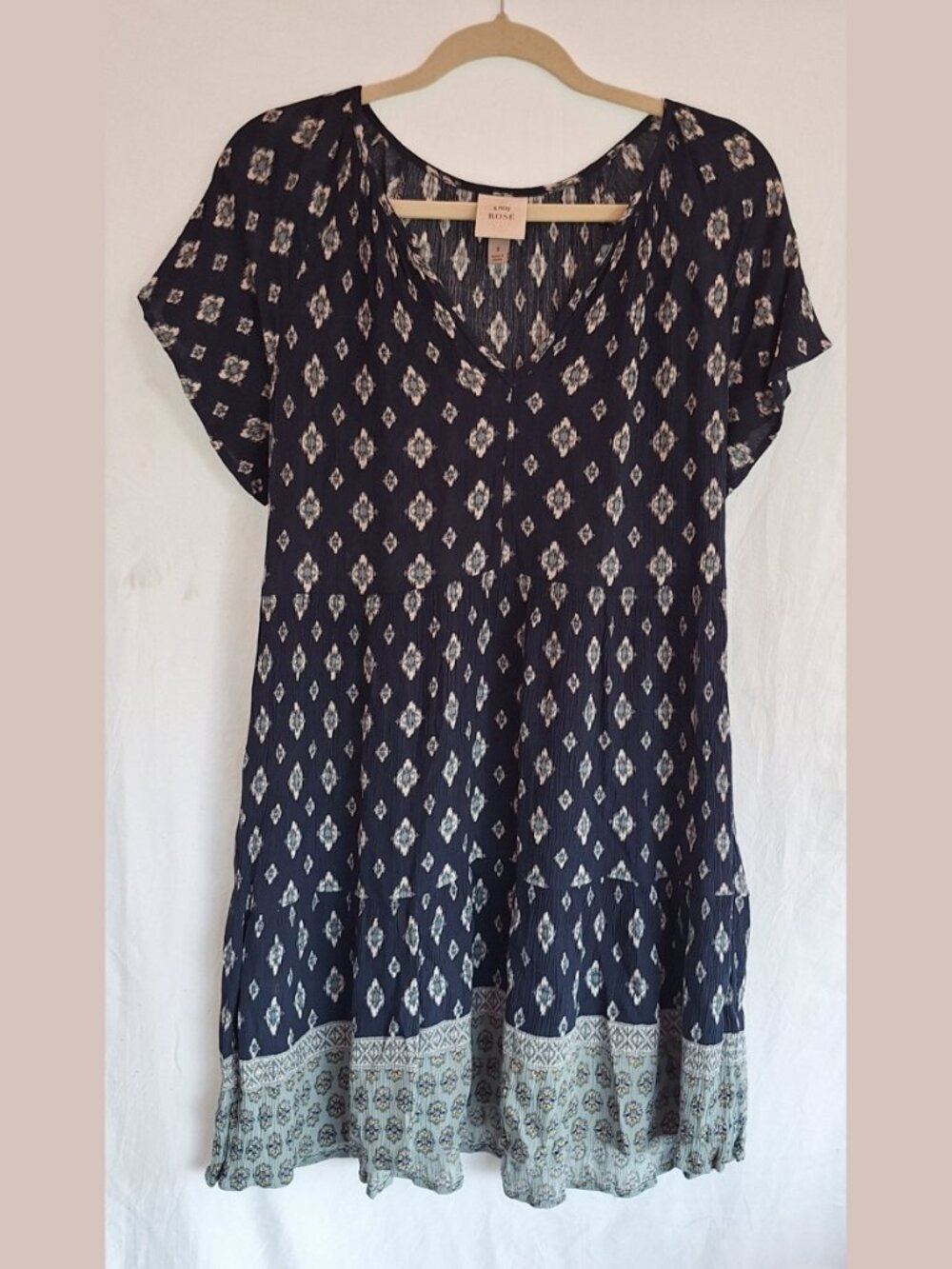 Knox Rose Blue Boho Medallion Border Dress Size S V Neck